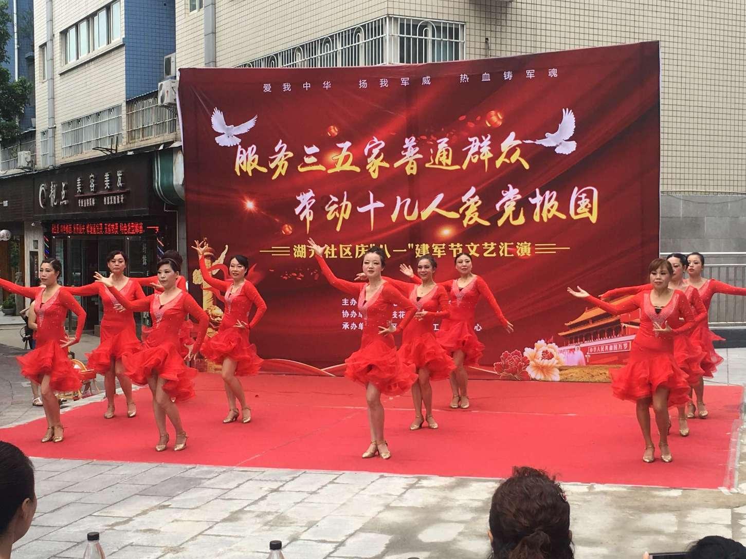 高景远：重信用守底线，严防系统性信用风险
